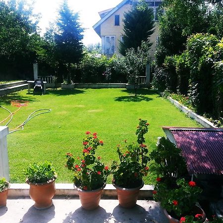 Jeelani Guest House Srinagar  Exterior photo