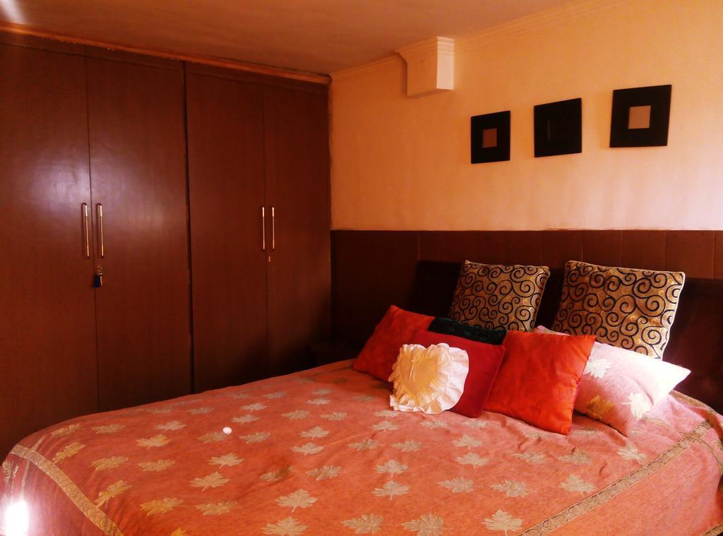 Jeelani Guest House Srinagar  Exterior photo